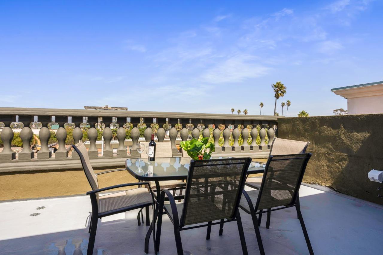 The Hotel Oceanside